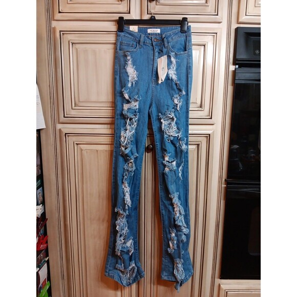 Aphrodite Jeans AP Blue Women’s Size 5 NWT‎ - DISTRESSED Destroyed Jeans - Picture 1 of 7